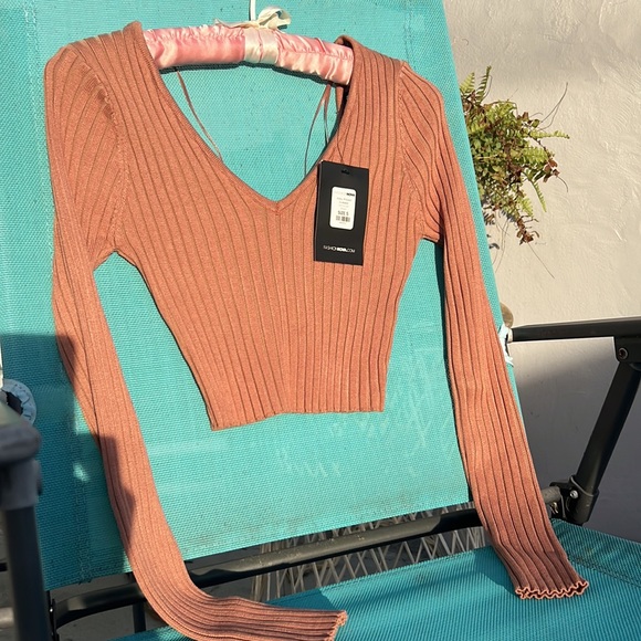 FashionNova NWT Sweater - Picture 3 of 6